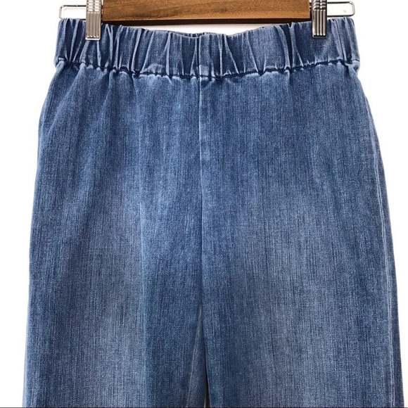 Soft Surroundings Elastic Waist Slip on Decorative Hem Jeans - Picture 2 of 10